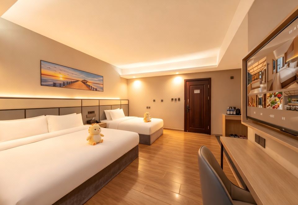 KOULING Hotel Beijing Donggaodi — Deluxe Triple Room